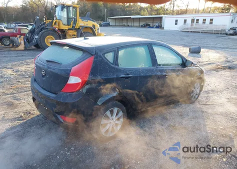 2013 Hyundai Accent Se из США, поврежденный, VIN KMHCU5AE0DU109027